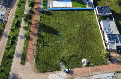 Venda de ótimo terreno com 829m2 na fazenda real i e ii