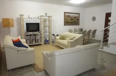Casa com 3 quartos à venda na Rua Major José Moreira Matos, 4rf, Vila Galvão, Guarulhos