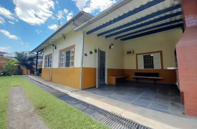Casa em condomínio fechado com 1 quarto para alugar na Avenida Fioravante Paschoalim, 940, Martim de Sá, Caraguatatuba
