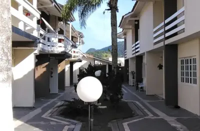 Casa na praia à venda – praia capricórnio, caraguatatuba/sp