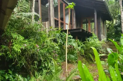 CASA DOS SONHOS NO MEIO DA NATUREZA – R$ 880.000-Condominio Ecologico -SASU.