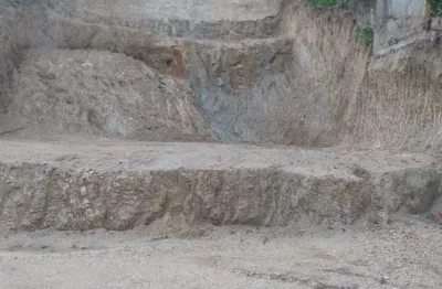 Terreno em niterói com projeto de casas já aprovado pela prefeitura