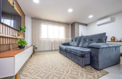 Casa com 3 quartos à venda na rua doutor carlos de andrade dantas, 590, cidade jardim, são josé dos pinhais, 118 m2 por r$ 750.000