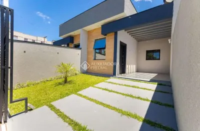 Casa com 3 quartos à venda na Travessa Pedro Pereira Sobrinho, 39, Cidade Jardim, São José dos Pinhais, 180 m2 por R$ 640.000