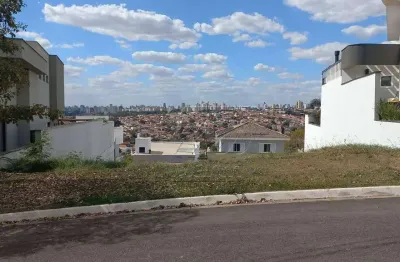 Terreno no reserva do engenho, com 507,32 m2, com declive, único na quadra. r$ 450.000,00