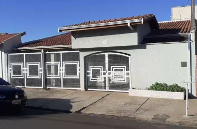 Excelente casa à venda no jardim caxambu em piracicaba/sp.