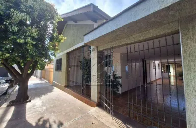 Casa com 3 dormitórios para alugar, 140 m² por R$ 3.000/mês - Paulista - Piracicaba/SP