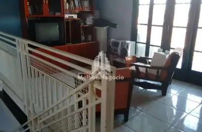 CÓD:3RCA4067 - Casa assobradada com 04 dormitórios - (01 Suíte), 200M² à venda em Jardim Santa Rita de Cássia, Hortolândia, SP