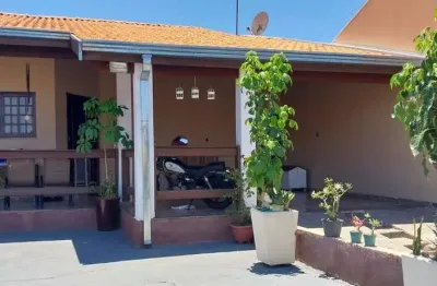 Casa à venda com 3 dorms,1 banheiro,3 vagas de garagem e com edicula no fundo, vila real continuação, hortolândia, sp - cod: 3rca3719_lmn