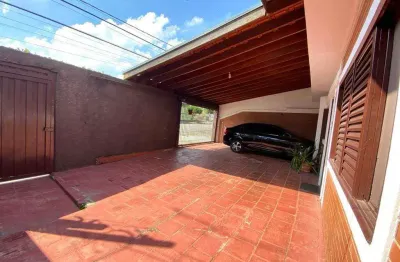 Casa à venda, com 5 dormitórios (quartos) sendo 1 suíte com garagem para 4 carros no jardim capivari, campinas, sp