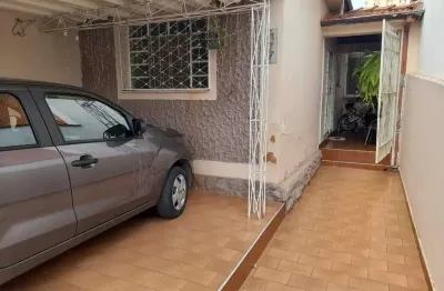 Casa à venda com 03 dormitórios (quartos),localizada no bairro cidade alta, piracicaba, sp