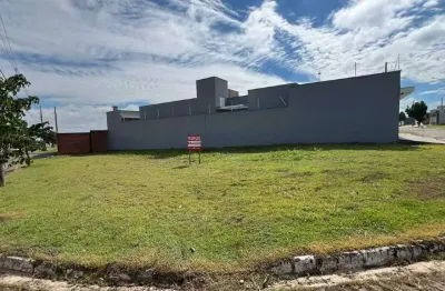 Terreno à venda na Rua Julio Giácomo Packer, 19, Mato Alto, Saltinho