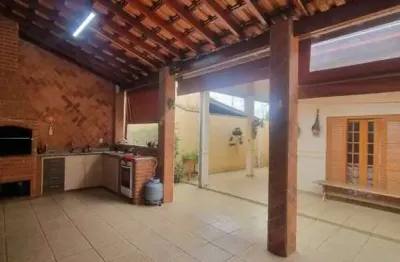 Casa com 3 dormitórios sendo 1 suíte à venda no bairro santa luiza em nova odessa/sp