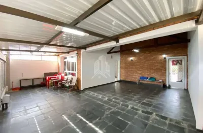 Casa à venda com 03 dormitórios (quartos) bem amplos, no bairro Jardim Nilópolis, em Campinas, SP