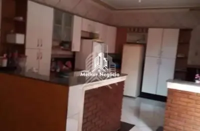 (Não aceita financiamento) Sobrado à venda com 3 quartos e 2 suítes em Campinas - SP