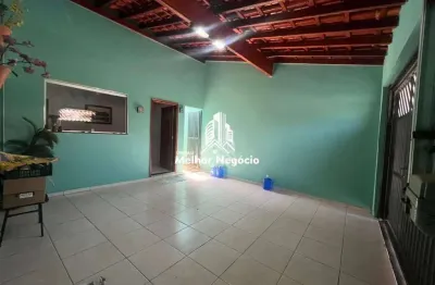 Casa com 03 quartos (01 suíte) à venda no bairro Água Branca, Piracicaba- SP
