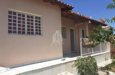 Casa à venda com 2 dormitórios no Jd. Santa Eudoxia em Campinas