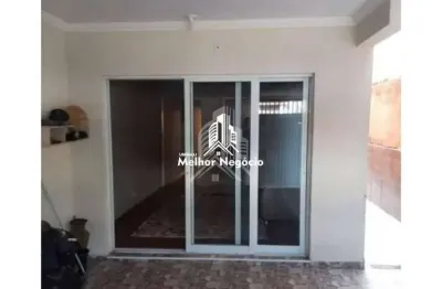 (NÃO ACEITA FINANCIAMENTO) Casa com 03 dormitórios (01 suíte) à venda no Jardim Interlagos, Hortolândia-SP