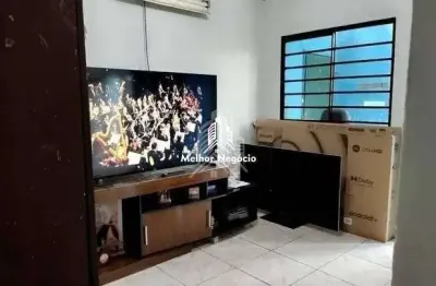 Casa à venda com 3 quartos no Santa Terezinha em Piracicaba/SP