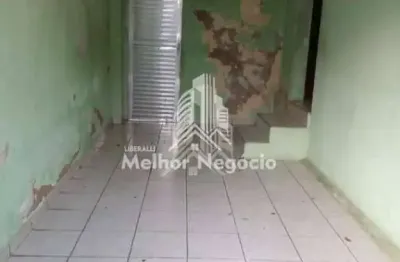 Casa à venda com 3 dormitórios no bairro Centro Piracicaba/SP. *SOMENTE À VISTA*