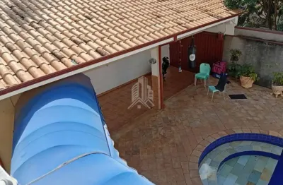 Casa com 3 quartos (1 suíte) à venda no Jardim Europa, Paulínia - SP