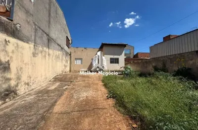 Casa a venda no Residencial Pavan em Sumare, SP. Casa com 3 dorms sendo 1 suite, 2 banheiros e 2 vagas de garagem.