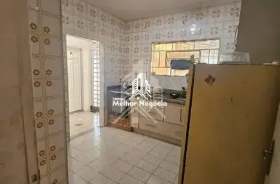 Casa à venda com 4 quartos no Jardim Conceição I em Campinas/SP