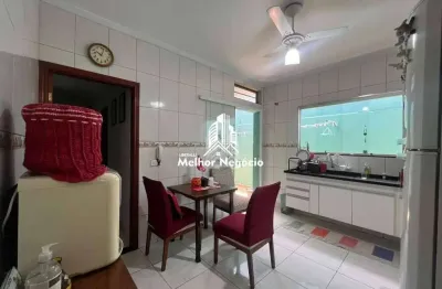 Casa com 03 quartos (01 suíte) à venda no bairro Água Branca, Piracicaba- SP