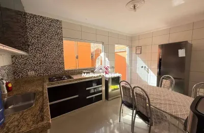 Casa no bairro Santa Rosa Ypês 175m² de construção,  à venda, 3 Dormitórios (Quartos), 2 banheiros - Piracicaba, SP