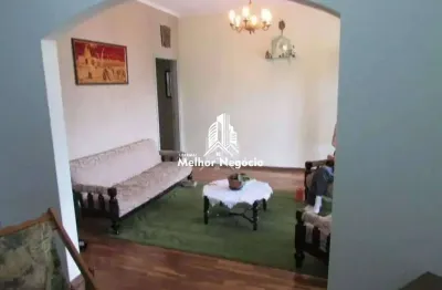 Casa à venda com 3 dormitórios e 1 suíte no Parque Franceschini em Sumaré - Excelente localização!