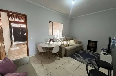 Casa á venda com 2 dormitórios no Jardim do Trevo, em Sumaré, SP.