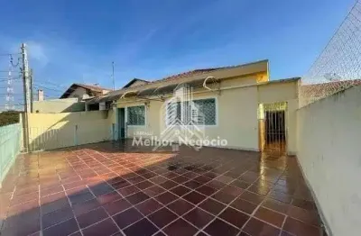 Casa à Venda com 3 dormitórios, localizada no Vila Carminha, em Campinas, SP