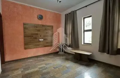 Casa à venda com 3 quartos,  2 banheiros localizado no bairro  Parque Novo Mundo - Americana SP