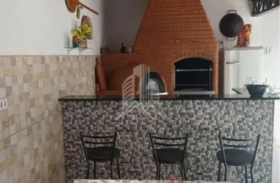 Casa à venda com 5 quartos (1 suíte), no bairro Jardim Parque Jupiá - Piracicaba/SP