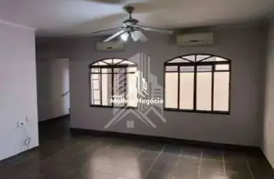 NÃO ACEITA FINANCIAMENTO - Casa com com 03 Quartos (1 suíte), à venda no Parque San Quirino em Campinas - SP