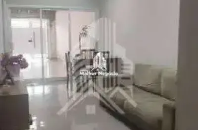 Casa à venda com 03 quartos, sendo 1 suíte, no João Aranha em Paulínia - SP