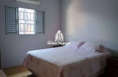 Casa  à venda com 2 suítes no Jardim Esmeraldina em Campinas SP.