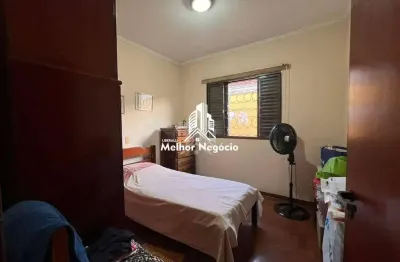 Casa com 02 dormitórios (01 suíte) à venda no bairro Higienópolis, Piracicaba - SP