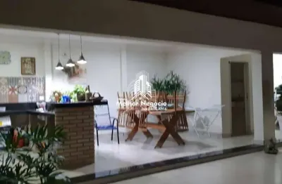 Casa 208m² de 3 Dormitórios sendo um suíte no Jardim Ipiranga em Americana- SP