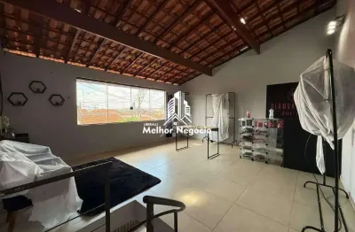 Sobrado com 4 dormitórios à venda em Piracicaba. Casa localizado no bairro Água Branca em Piracicaba/SP (PRÓX. ALTO GIRO)