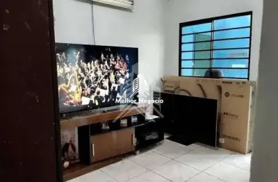 Casa à venda com 3 quartos no Santa Terezinha em Piracicaba/SP