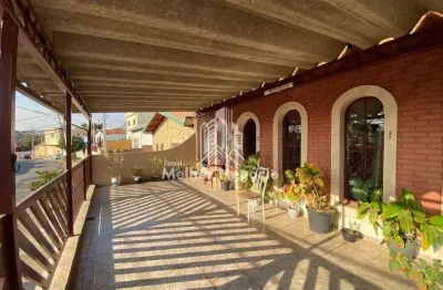 Casa com 04 dormitórios (01 suíte) à venda no bairro Jardim Santa Lúcia, Campinas - SP