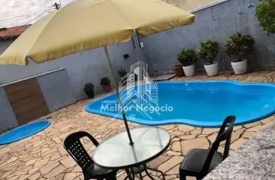 Casa à venda no Terras de Santo Antonio, Hortolândia SOMENTE A VISTA. Casa com 3 dorms,2 banheiros,5 vagas de garagem.