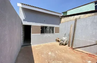 Casa à venda com 02 dormitórios sendo 01 deles suíte, no bairro Jardim Viel, em Sumaré - R$350 mil, Cod: CA2734