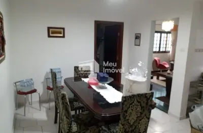 Casa ampla 140m² – 3 dormitórios – centro – são josé dos campos/sp
