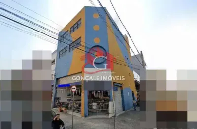 Prédio comercial com 493m2, terreno 144m2, na região do brás, em local de grande movimento.
