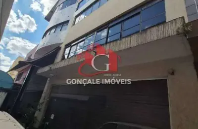 Prédio comercial com 800m2 em ótima localização, com elevador de carga