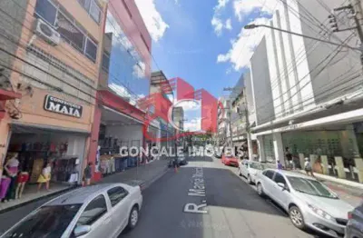 Prédio Comercial com 400m2, Brás. Loja, mezanino e mais 2 andares no melhor lugar do Brás