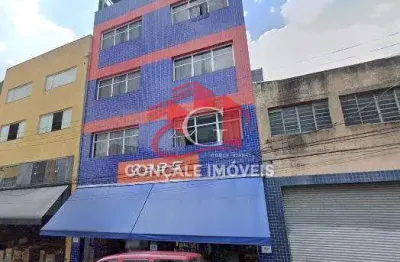 Imóvel comercial no pari com 550m2, divididos em 5 pavimentos, loja (térreo) mais 4 pavimentos.