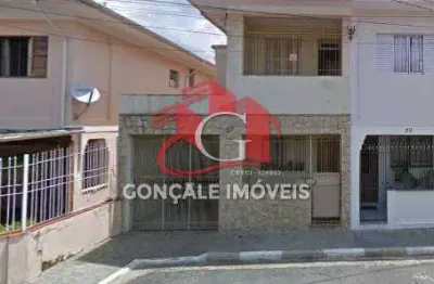 Sobrado a venda no pari com 2 dorm. s/ 1 suíte, garagem para 4 carros em rua tranquila e sem saída